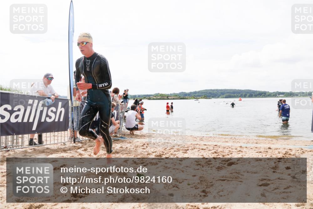 21.06.2026 - Viking Triathlon Michael Strokosch http://msf.ph/oto/9824160 21.06.2026 10:25:58 Schwimmen 8 meine-sportfotos.de