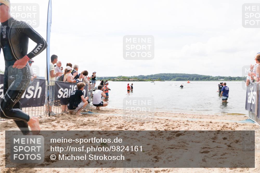 21.06.2026 - Viking Triathlon Michael Strokosch http://msf.ph/oto/9824161 21.06.2026 10:25:59 Schwimmen 8 meine-sportfotos.de