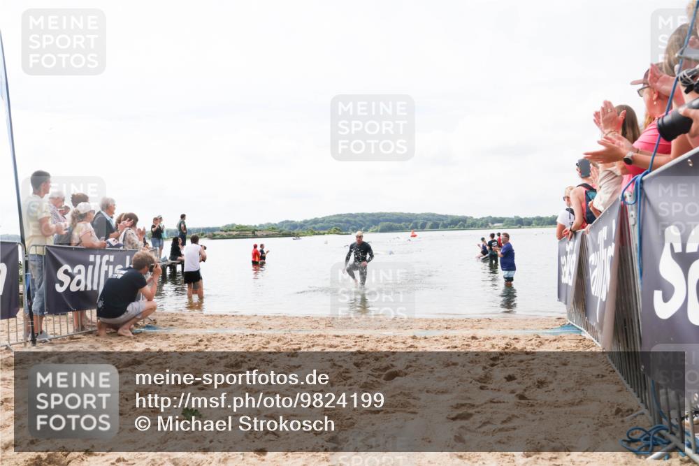 21.06.2026 - Viking Triathlon Michael Strokosch http://msf.ph/oto/9824199 21.06.2026 10:26:17 Schwimmen 2 meine-sportfotos.de