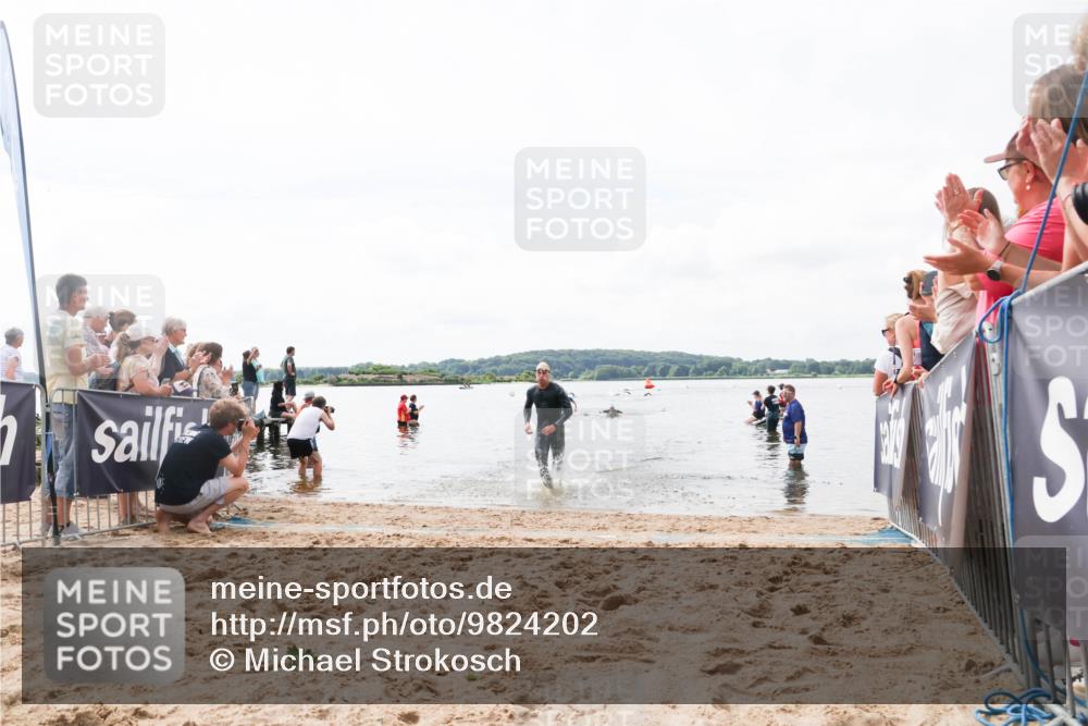 21.06.2026 - Viking Triathlon Michael Strokosch http://msf.ph/oto/9824202 21.06.2026 10:26:18 Schwimmen 2 meine-sportfotos.de
