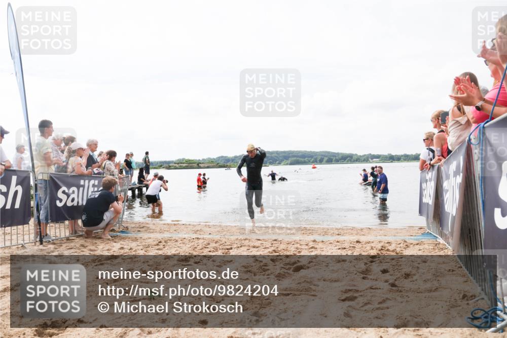 21.06.2026 - Viking Triathlon Michael Strokosch http://msf.ph/oto/9824204 21.06.2026 10:26:19 Schwimmen 2 meine-sportfotos.de
