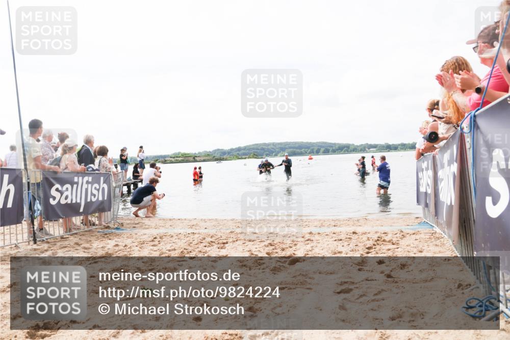 21.06.2026 - Viking Triathlon Michael Strokosch http://msf.ph/oto/9824224 21.06.2026 10:26:25 Schwimmen 2, 21, 548 meine-sportfotos.de