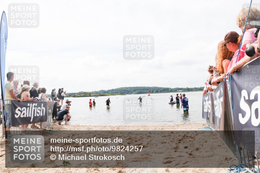 21.06.2026 - Viking Triathlon Michael Strokosch http://msf.ph/oto/9824257 21.06.2026 10:26:43 Schwimmen  meine-sportfotos.de