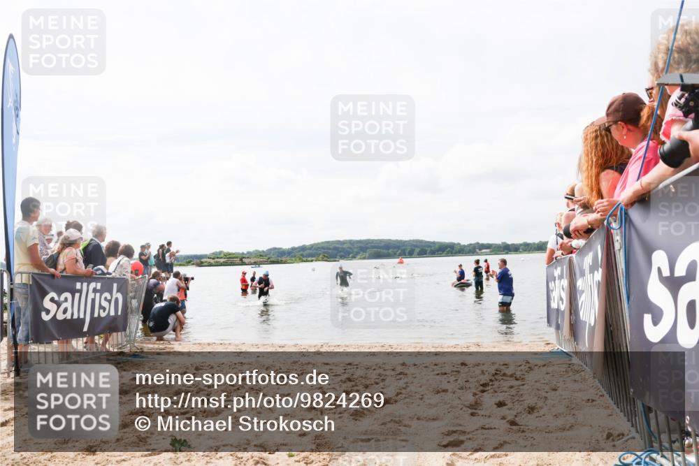 21.06.2026 - Viking Triathlon Michael Strokosch http://msf.ph/oto/9824269 21.06.2026 10:26:47 Schwimmen 334, 453 meine-sportfotos.de