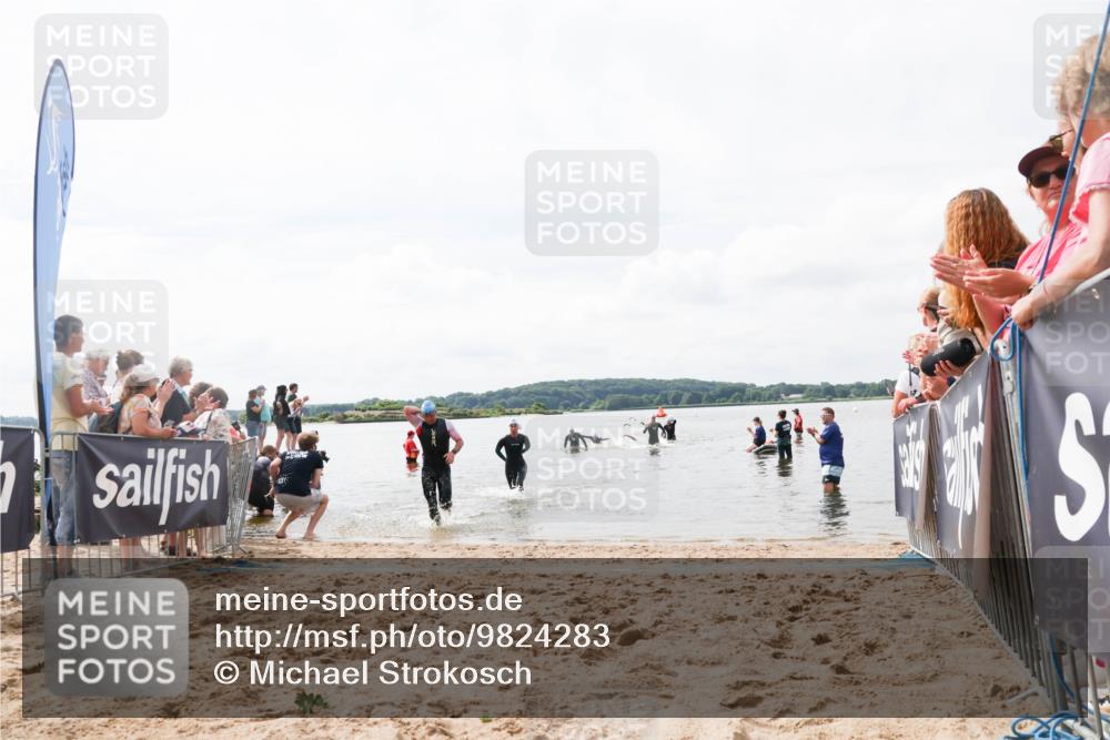 21.06.2026 - Viking Triathlon Michael Strokosch http://msf.ph/oto/9824283 21.06.2026 10:26:51 Schwimmen 334, 453 meine-sportfotos.de