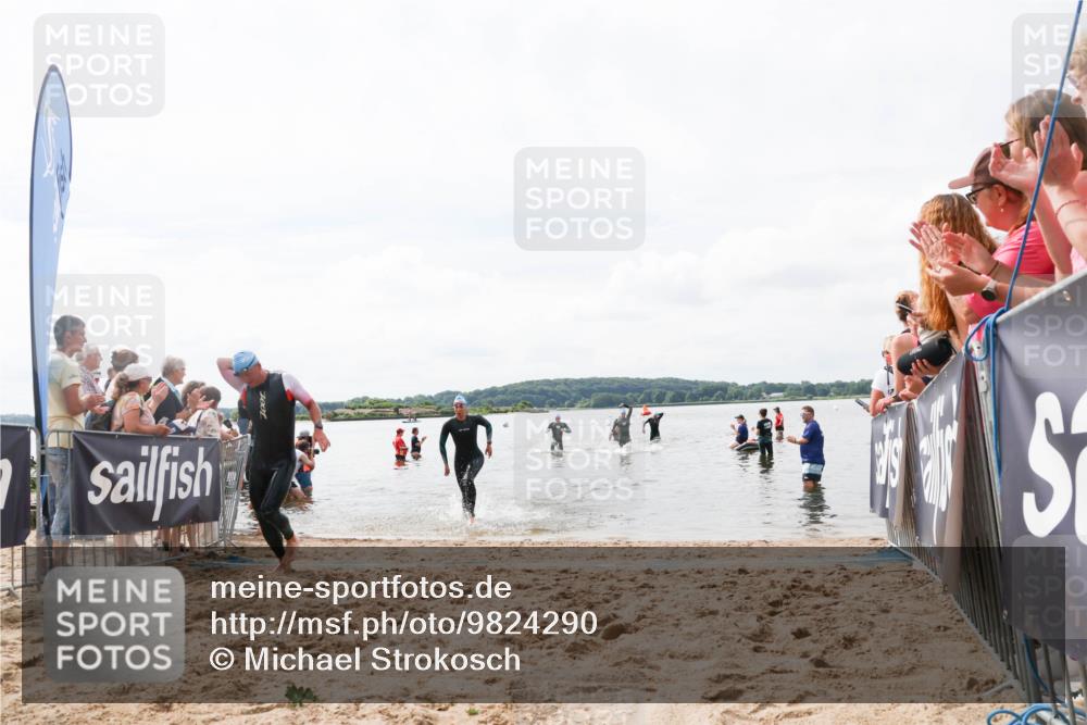21.06.2026 - Viking Triathlon Michael Strokosch http://msf.ph/oto/9824290 21.06.2026 10:26:54 Schwimmen 176, 334, 453 meine-sportfotos.de