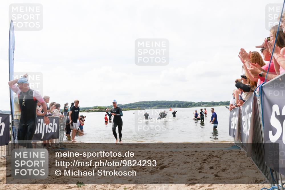 21.06.2026 - Viking Triathlon Michael Strokosch http://msf.ph/oto/9824293 21.06.2026 10:26:55 Schwimmen 176, 334, 453 meine-sportfotos.de