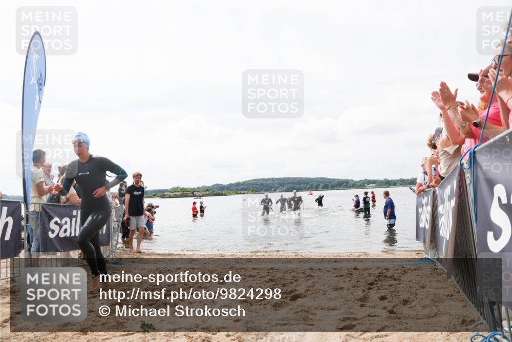 21.06.2026 - Viking Triathlon Michael Strokosch http://msf.ph/oto/9824298 21.06.2026 10:26:56 Schwimmen 176, 334, 426, 453 meine-sportfotos.de