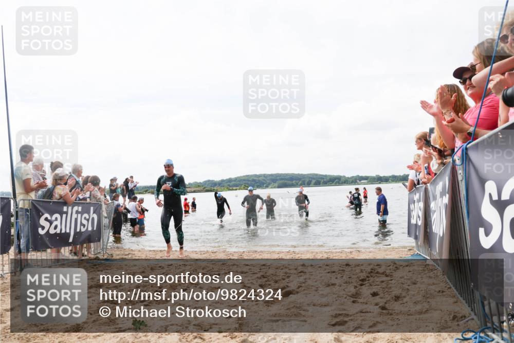 21.06.2026 - Viking Triathlon Michael Strokosch http://msf.ph/oto/9824324 21.06.2026 10:27:05 Schwimmen 7, 25, 176, 426, 547, 575 meine-sportfotos.de