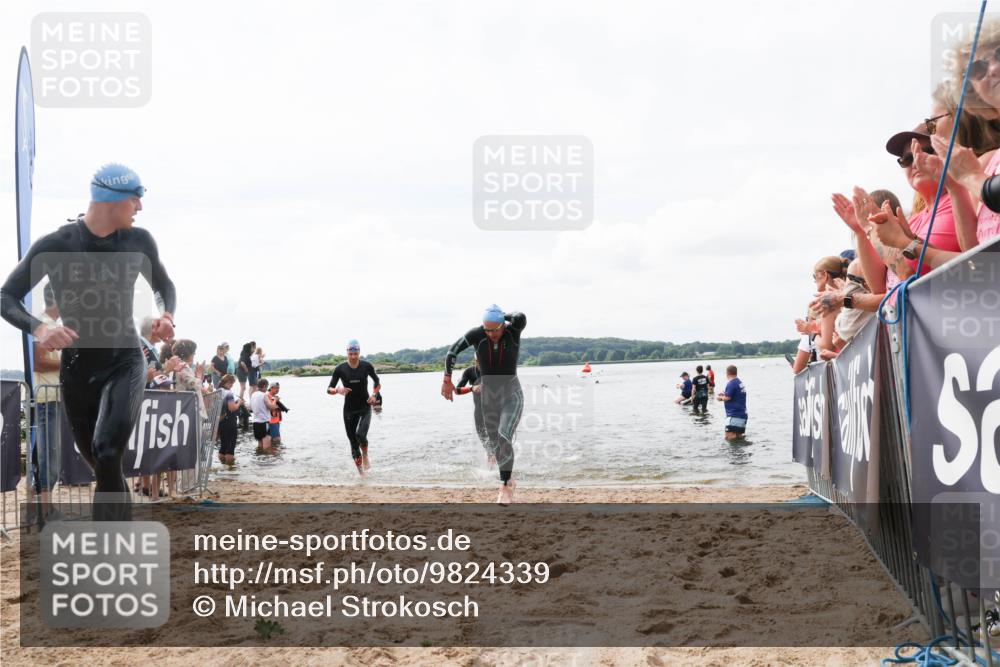 21.06.2026 - Viking Triathlon Michael Strokosch http://msf.ph/oto/9824339 21.06.2026 10:27:10 Schwimmen 7, 25, 426, 547, 575 meine-sportfotos.de
