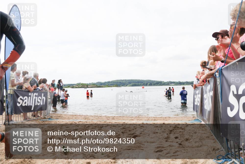 21.06.2026 - Viking Triathlon Michael Strokosch http://msf.ph/oto/9824350 21.06.2026 10:27:14 Schwimmen 7, 25, 547, 575 meine-sportfotos.de