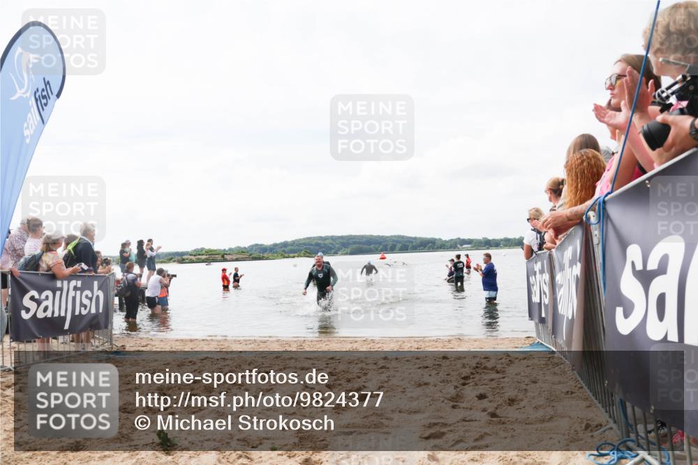 21.06.2026 - Viking Triathlon Michael Strokosch http://msf.ph/oto/9824377 21.06.2026 10:27:35 Schwimmen 46, 669 meine-sportfotos.de