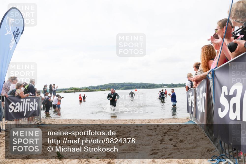 21.06.2026 - Viking Triathlon Michael Strokosch http://msf.ph/oto/9824378 21.06.2026 10:27:35 Schwimmen 46, 669 meine-sportfotos.de