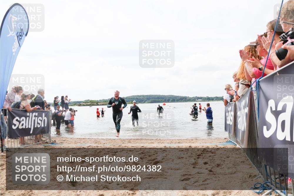 21.06.2026 - Viking Triathlon Michael Strokosch http://msf.ph/oto/9824382 21.06.2026 10:27:36 Schwimmen 46, 626, 669 meine-sportfotos.de