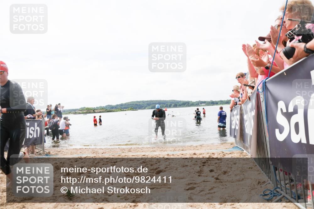 21.06.2026 - Viking Triathlon Michael Strokosch http://msf.ph/oto/9824411 21.06.2026 10:27:46 Schwimmen 422, 626 meine-sportfotos.de