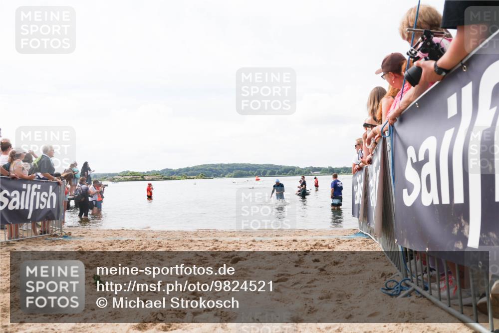 21.06.2026 - Viking Triathlon Michael Strokosch http://msf.ph/oto/9824521 21.06.2026 10:28:35 Schwimmen 271 meine-sportfotos.de