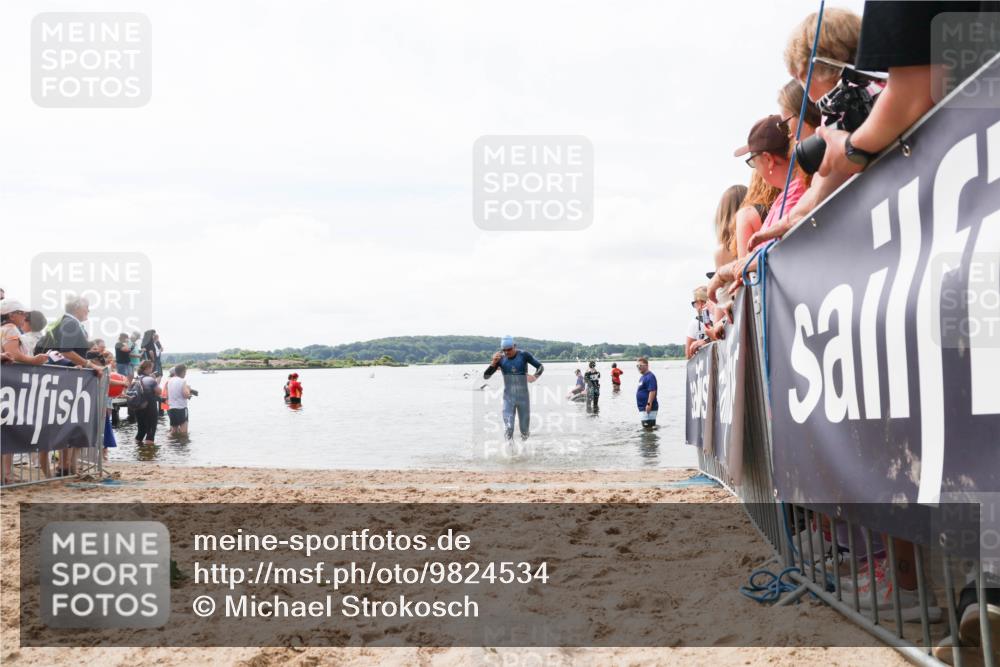 21.06.2026 - Viking Triathlon Michael Strokosch http://msf.ph/oto/9824534 21.06.2026 10:28:40 Schwimmen 271 meine-sportfotos.de