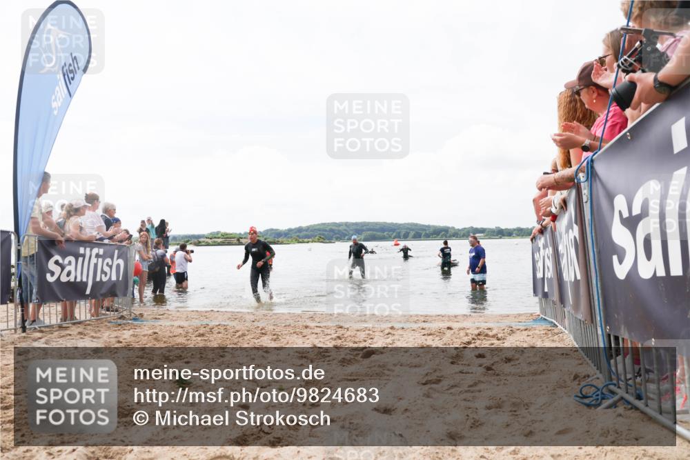 21.06.2026 - Viking Triathlon Michael Strokosch http://msf.ph/oto/9824683 21.06.2026 10:29:40 Schwimmen 74, 610 meine-sportfotos.de
