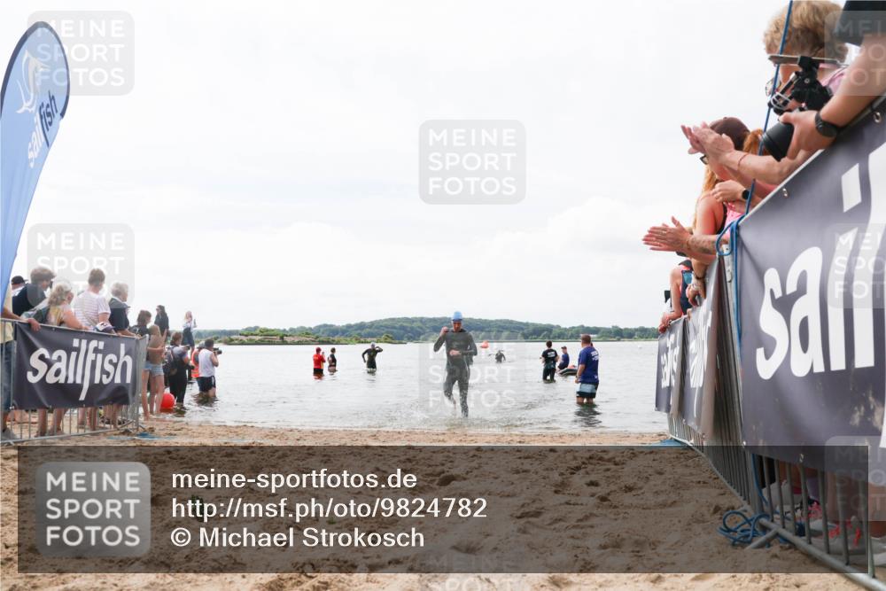 21.06.2026 - Viking Triathlon Michael Strokosch http://msf.ph/oto/9824782 21.06.2026 10:30:13 Schwimmen 31, 38, 104, 270 meine-sportfotos.de