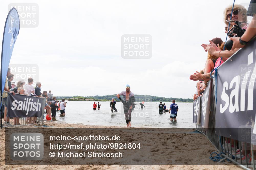 21.06.2026 - Viking Triathlon Michael Strokosch http://msf.ph/oto/9824804 21.06.2026 10:30:20 Schwimmen 27, 38, 104 meine-sportfotos.de