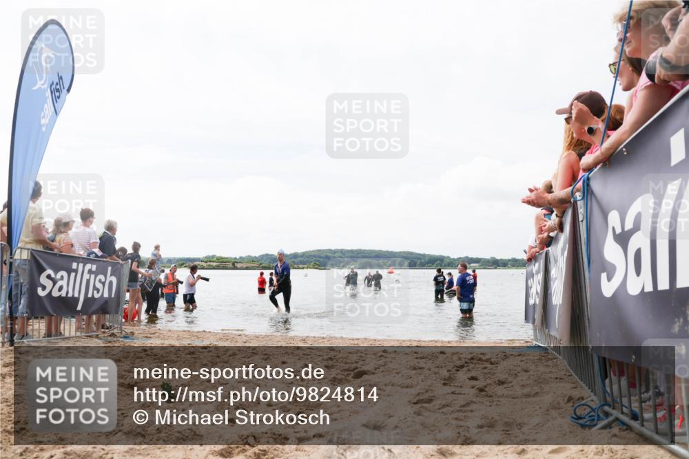 21.06.2026 - Viking Triathlon Michael Strokosch http://msf.ph/oto/9824814 21.06.2026 10:30:24 Schwimmen 27, 104 meine-sportfotos.de