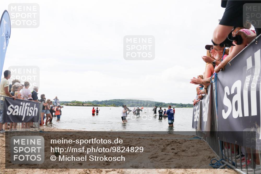 21.06.2026 - Viking Triathlon Michael Strokosch http://msf.ph/oto/9824829 21.06.2026 10:30:29 Schwimmen 27, 218 meine-sportfotos.de