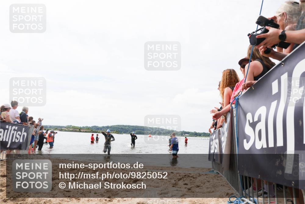 21.06.2026 - Viking Triathlon Michael Strokosch http://msf.ph/oto/9825052 21.06.2026 10:31:44 Schwimmen 17, 487, 506 meine-sportfotos.de