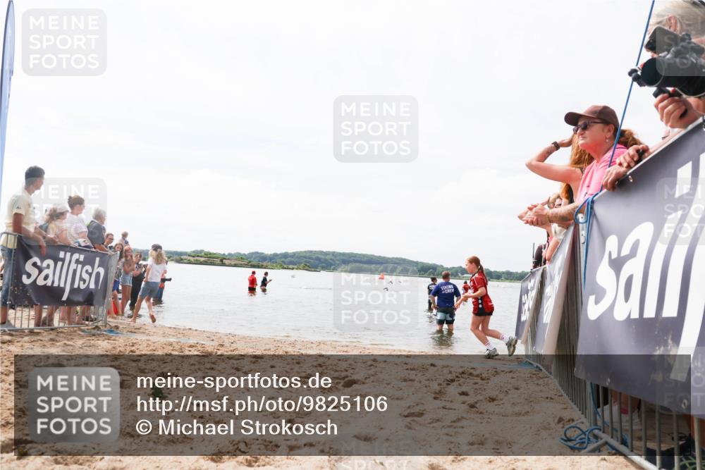 21.06.2026 - Viking Triathlon Michael Strokosch http://msf.ph/oto/9825106 21.06.2026 10:32:01 Schwimmen 278 meine-sportfotos.de