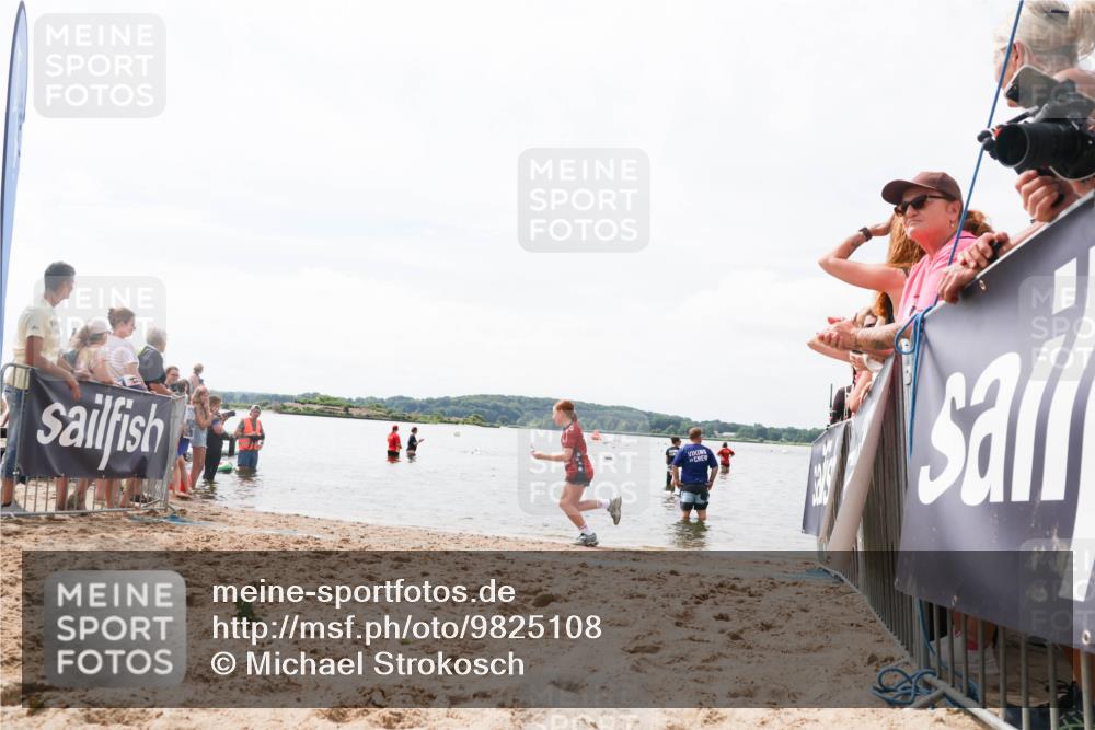 21.06.2026 - Viking Triathlon Michael Strokosch http://msf.ph/oto/9825108 21.06.2026 10:32:02 Schwimmen 278 meine-sportfotos.de