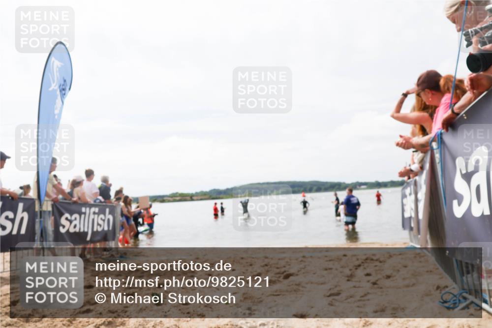 21.06.2026 - Viking Triathlon Michael Strokosch http://msf.ph/oto/9825121 21.06.2026 10:32:12 Schwimmen 145 meine-sportfotos.de