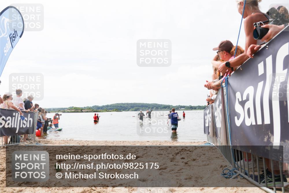 21.06.2026 - Viking Triathlon Michael Strokosch http://msf.ph/oto/9825175 21.06.2026 10:32:39 Schwimmen 447, 500 meine-sportfotos.de