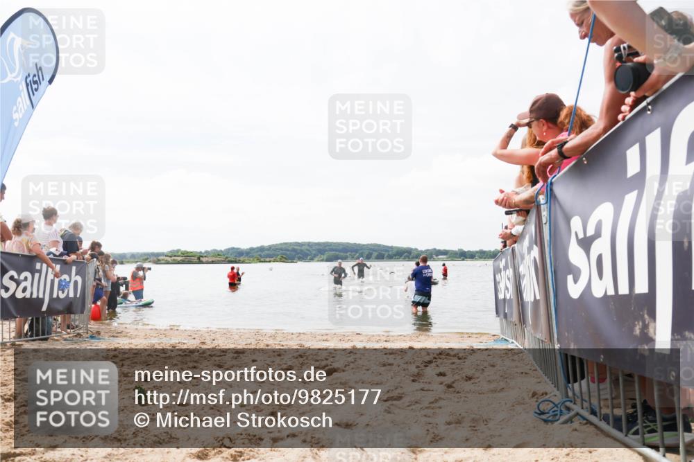21.06.2026 - Viking Triathlon Michael Strokosch http://msf.ph/oto/9825177 21.06.2026 10:32:40 Schwimmen 447, 500 meine-sportfotos.de