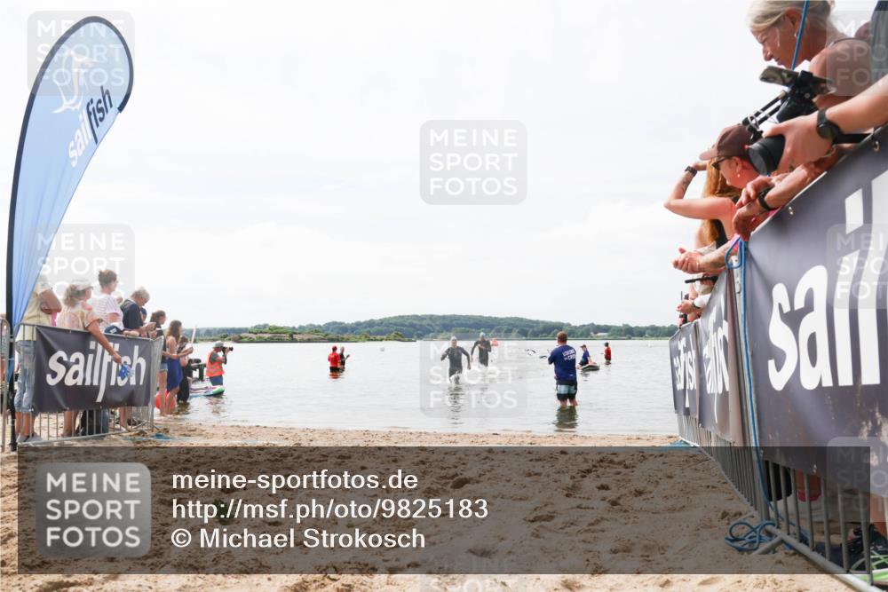 21.06.2026 - Viking Triathlon Michael Strokosch http://msf.ph/oto/9825183 21.06.2026 10:32:42 Schwimmen 447, 500 meine-sportfotos.de