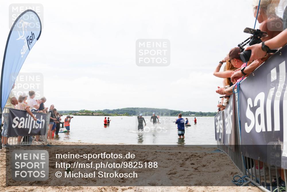 21.06.2026 - Viking Triathlon Michael Strokosch http://msf.ph/oto/9825188 21.06.2026 10:32:44 Schwimmen 447, 500 meine-sportfotos.de