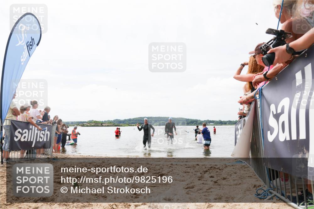 21.06.2026 - Viking Triathlon Michael Strokosch http://msf.ph/oto/9825196 21.06.2026 10:32:46 Schwimmen 447, 500 meine-sportfotos.de