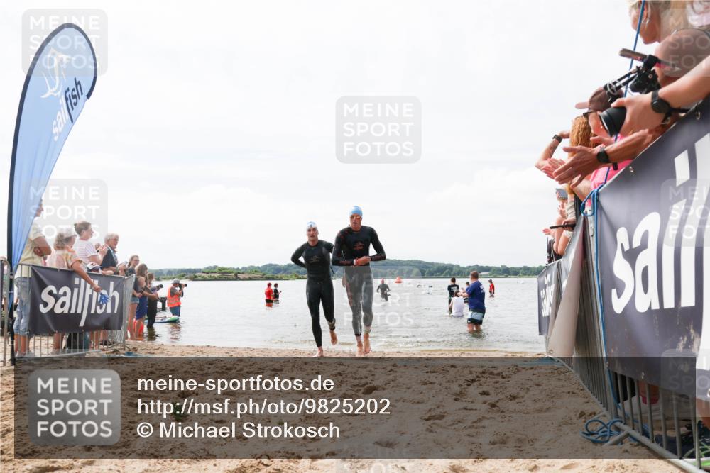 21.06.2026 - Viking Triathlon Michael Strokosch http://msf.ph/oto/9825202 21.06.2026 10:32:48 Schwimmen 447, 500 meine-sportfotos.de