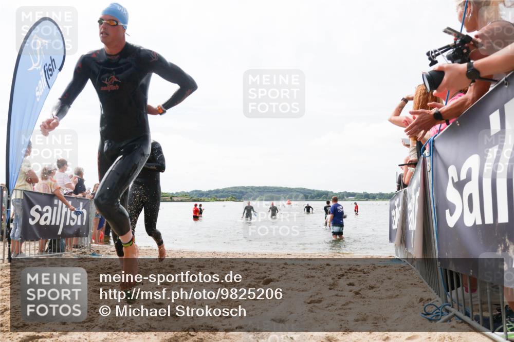 21.06.2026 - Viking Triathlon Michael Strokosch http://msf.ph/oto/9825206 21.06.2026 10:32:50 Schwimmen 126, 447, 500 meine-sportfotos.de