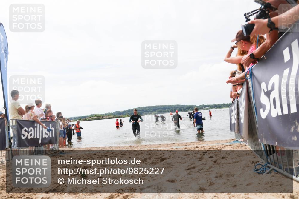 21.06.2026 - Viking Triathlon Michael Strokosch http://msf.ph/oto/9825227 21.06.2026 10:32:57 Schwimmen 126, 644 meine-sportfotos.de
