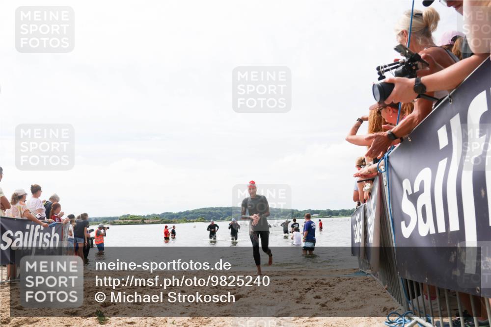 21.06.2026 - Viking Triathlon Michael Strokosch http://msf.ph/oto/9825240 21.06.2026 10:33:01 Schwimmen 114, 126, 269, 644 meine-sportfotos.de