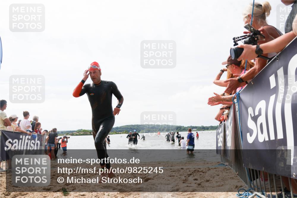 21.06.2026 - Viking Triathlon Michael Strokosch http://msf.ph/oto/9825245 21.06.2026 10:33:03 Schwimmen 114, 126, 269, 644 meine-sportfotos.de