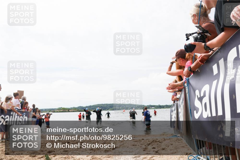 21.06.2026 - Viking Triathlon Michael Strokosch http://msf.ph/oto/9825256 21.06.2026 10:33:06 Schwimmen 114, 269, 383, 644 meine-sportfotos.de