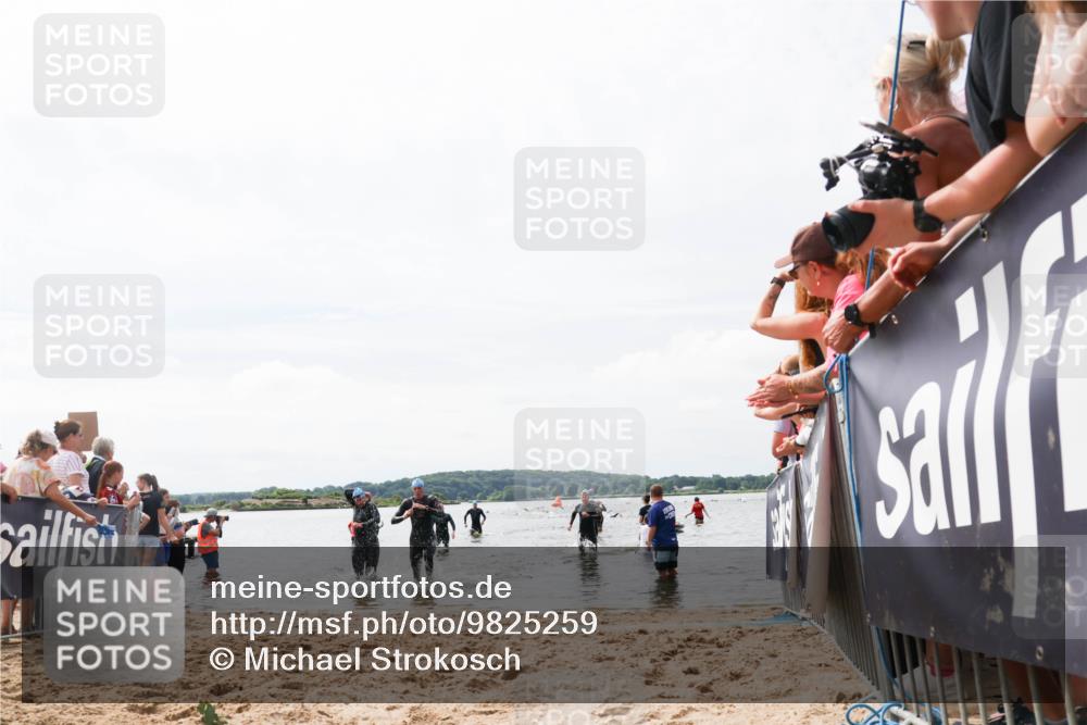 21.06.2026 - Viking Triathlon Michael Strokosch http://msf.ph/oto/9825259 21.06.2026 10:33:07 Schwimmen 114, 269, 383, 644 meine-sportfotos.de