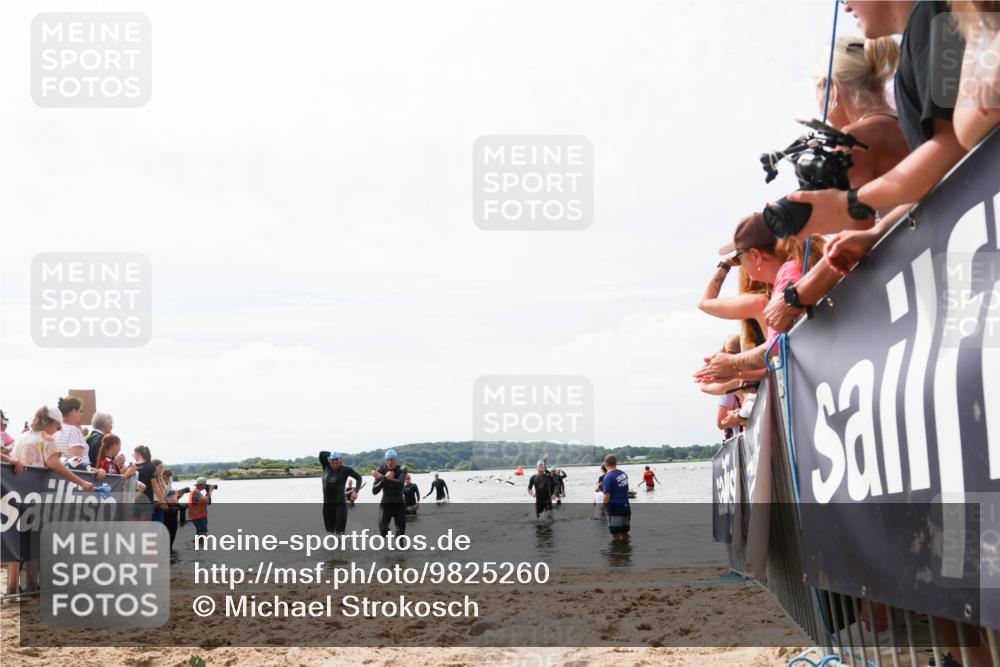 21.06.2026 - Viking Triathlon Michael Strokosch http://msf.ph/oto/9825260 21.06.2026 10:33:08 Schwimmen 114, 269, 383 meine-sportfotos.de