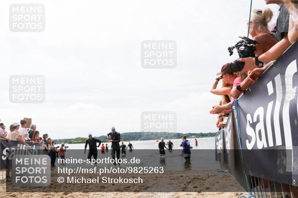 21.06.2026 - Viking Triathlon Michael Strokosch http://msf.ph/oto/9825263 21.06.2026 10:33:09 Schwimmen 114, 269, 383 meine-sportfotos.de