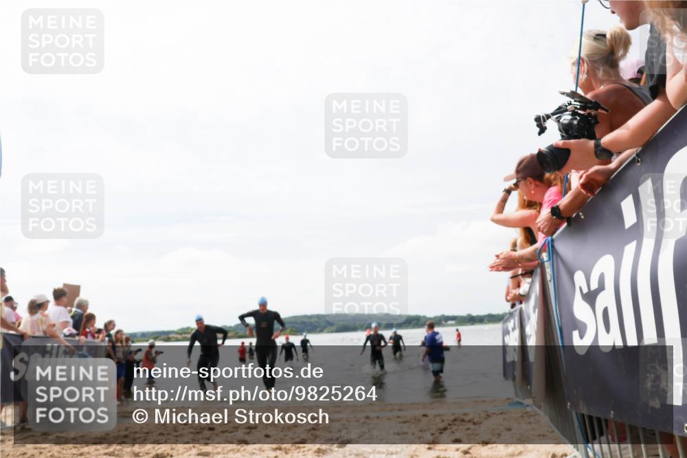 21.06.2026 - Viking Triathlon Michael Strokosch http://msf.ph/oto/9825264 21.06.2026 10:33:09 Schwimmen 114, 269, 383 meine-sportfotos.de