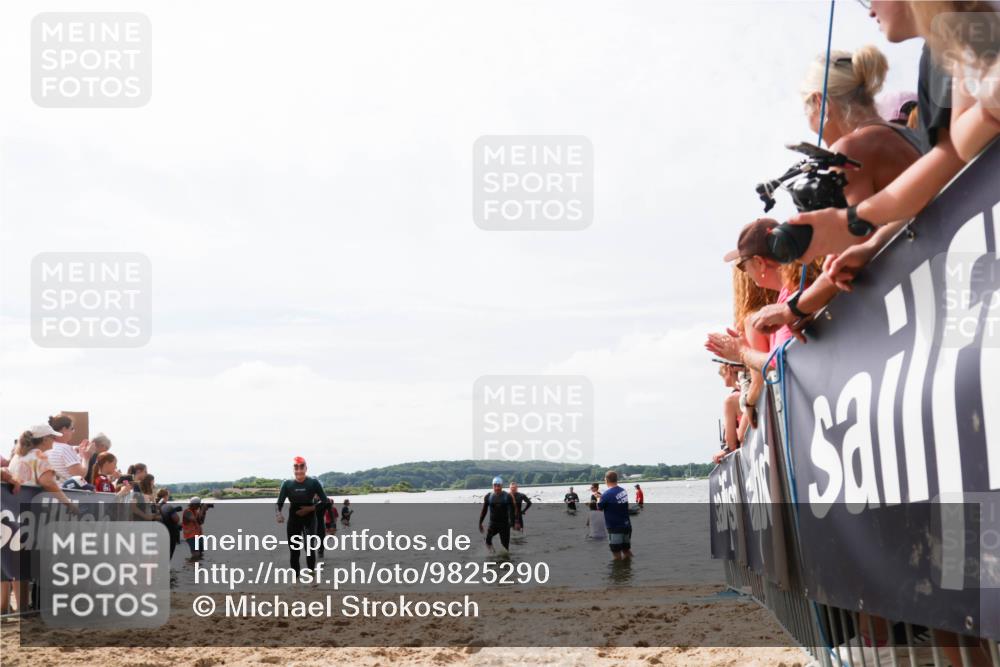 21.06.2026 - Viking Triathlon Michael Strokosch http://msf.ph/oto/9825290 21.06.2026 10:33:18 Schwimmen 109, 238, 383, 579, 625 meine-sportfotos.de
