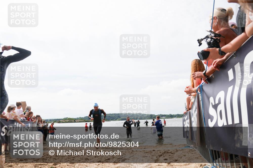 21.06.2026 - Viking Triathlon Michael Strokosch http://msf.ph/oto/9825304 21.06.2026 10:33:22 Schwimmen 109, 238, 579, 625 meine-sportfotos.de