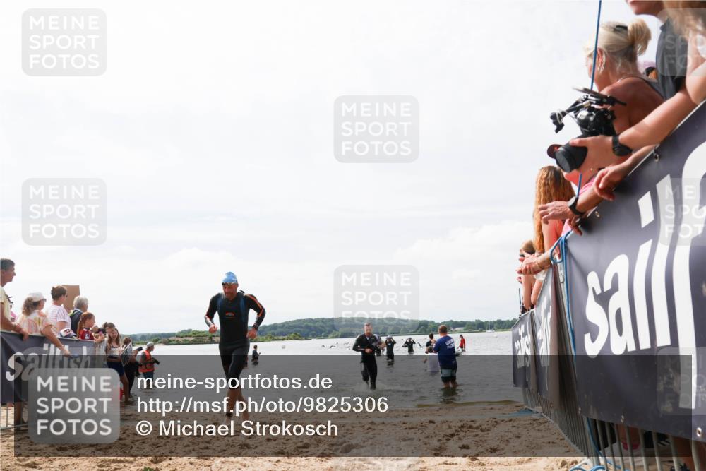 21.06.2026 - Viking Triathlon Michael Strokosch http://msf.ph/oto/9825306 21.06.2026 10:33:23 Schwimmen 109, 238, 579, 625 meine-sportfotos.de