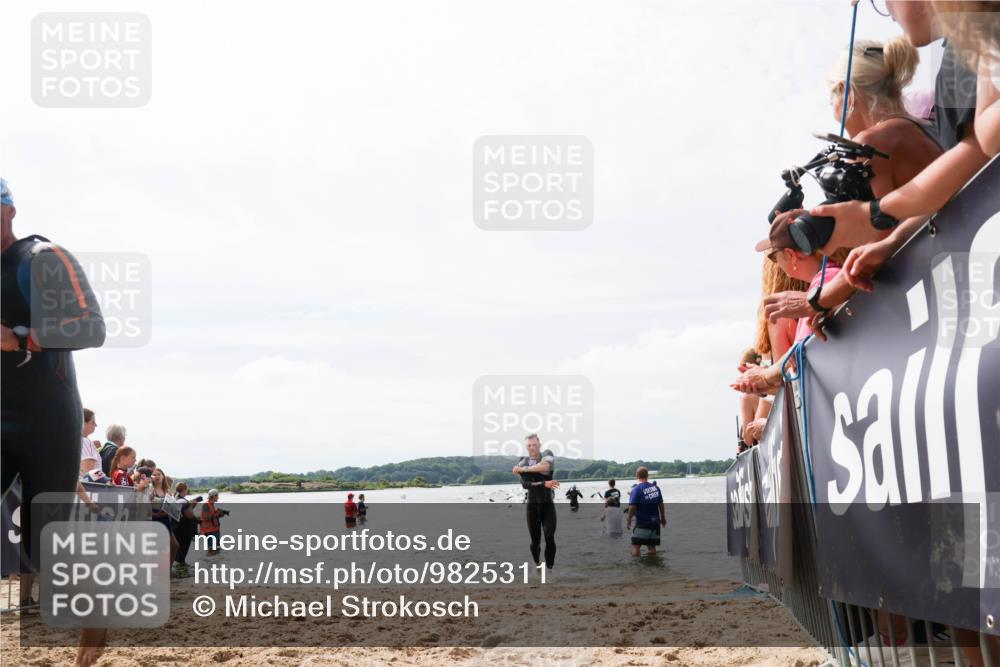 21.06.2026 - Viking Triathlon Michael Strokosch http://msf.ph/oto/9825311 21.06.2026 10:33:25 Schwimmen 109, 238, 579, 625 meine-sportfotos.de