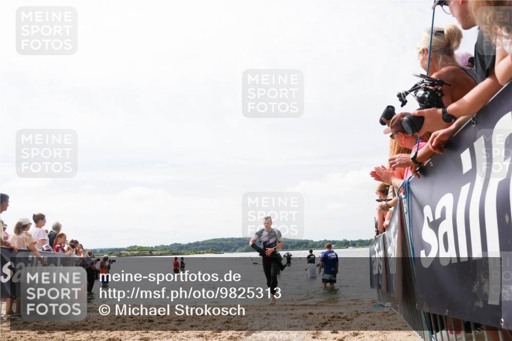 21.06.2026 - Viking Triathlon Michael Strokosch http://msf.ph/oto/9825313 21.06.2026 10:33:25 Schwimmen 109, 238, 579, 625 meine-sportfotos.de